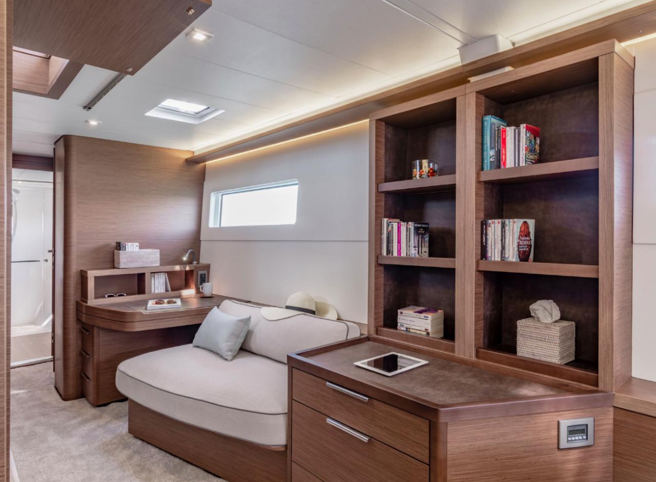 Lovro Test Lagoon 46