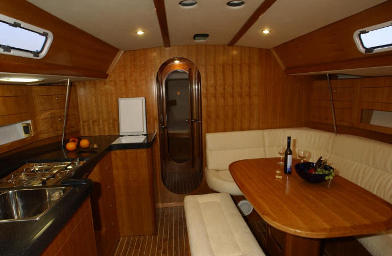 Salona 45 Performance