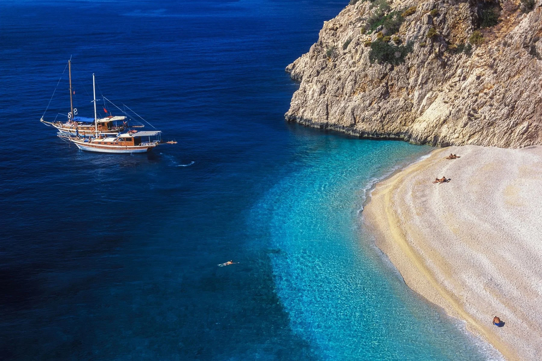 Discover Peaceful Short-Distance Routes with Gocek Yacht Charter